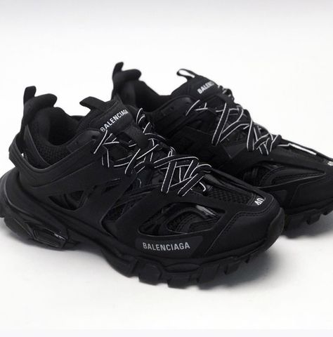 Balenciaga 2020 Shut