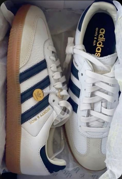 Adidas Samba