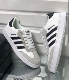 Adidas Samba