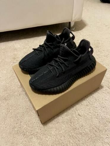 yeezy kuzamura