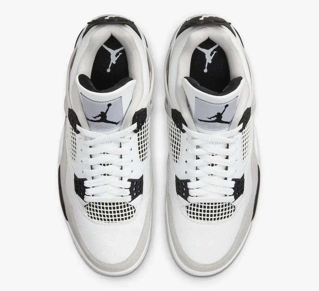 Air Jordan 4