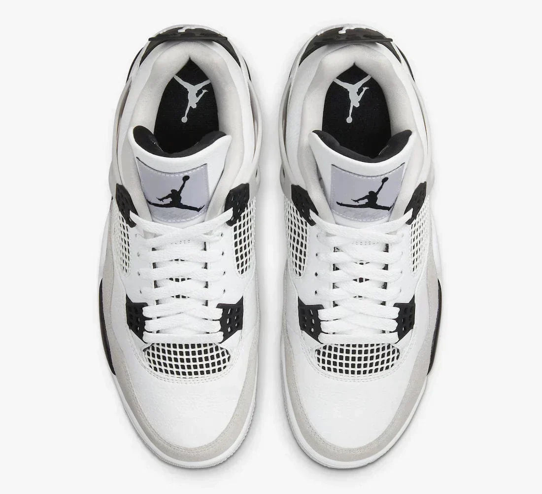 Air Jordan 4
