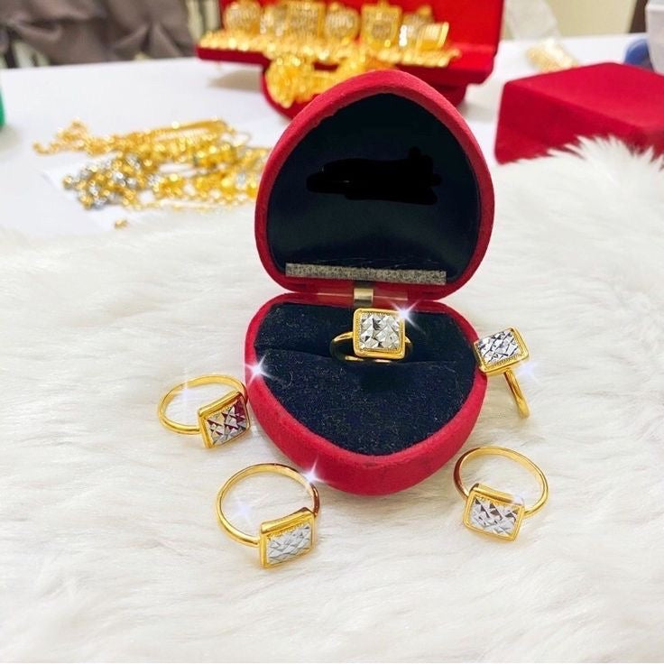 Engagement Ring 