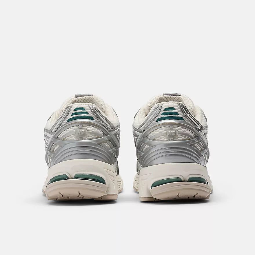 New Balance 1906R