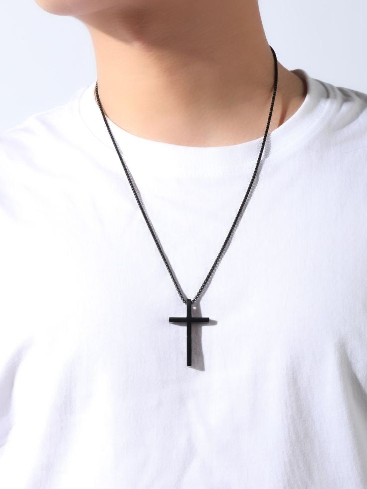 Cross Pendant Necklace 